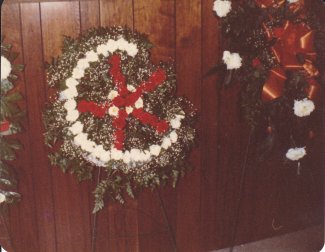 21 JRR funeral, Dec 31,1980 Graham wreath.jpg